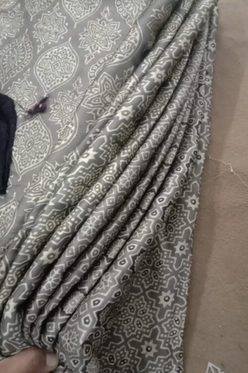 Silk 2peice  Dupatta shirt  Dupatta 3gaz Shirt 3 gaz  Wength45