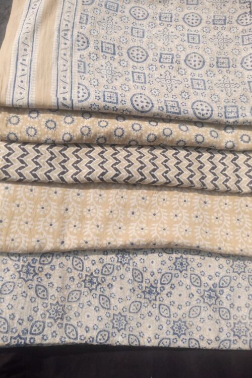 2peice loan dupatta shirt  Wength47  Length 2.75 shirt 2.75 dupatta 