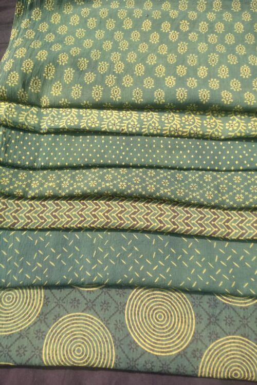 2peice loan dupatta shirt  Wength47  Length 2.75 shirt 2.75 dupatta 