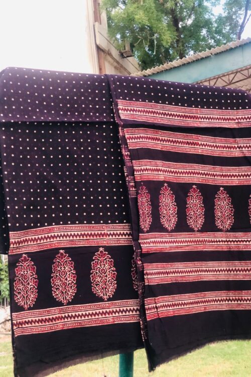 Loan 2 piece  Shirt length 2.75/wength47 Duppata length 2.75/wength47 inch